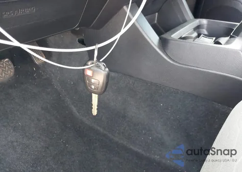 2019 Toyota Tacoma 2Wd Sr z USA, uszkodzony, nr VIN 5TFAX5GN7KX161227